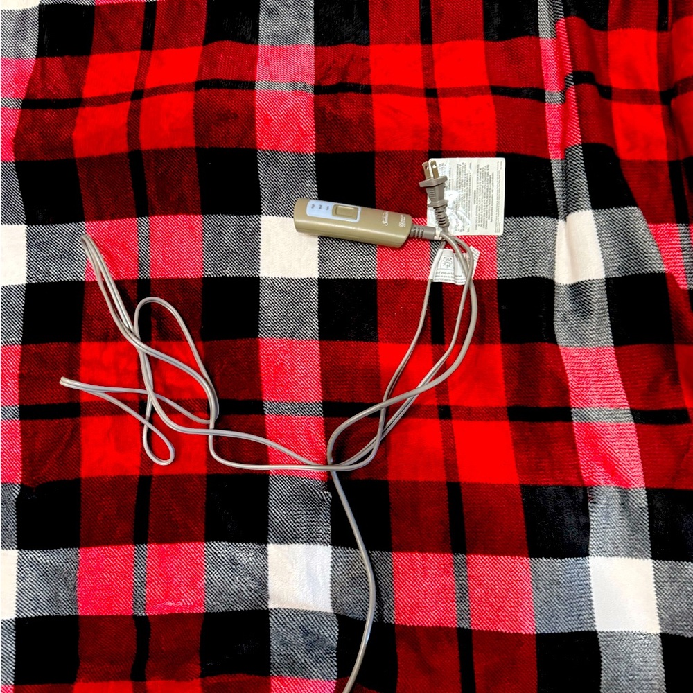 Sunbeam electric warming throw blanket
